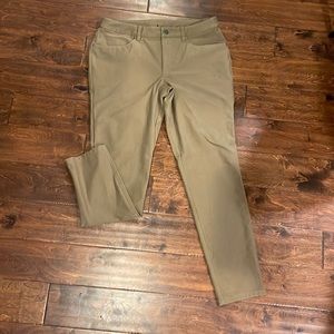 Lululemon ABC pant